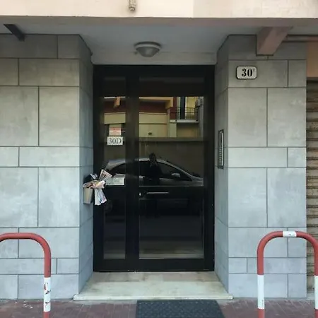 דירה Privato Fronte Mare סאבונה